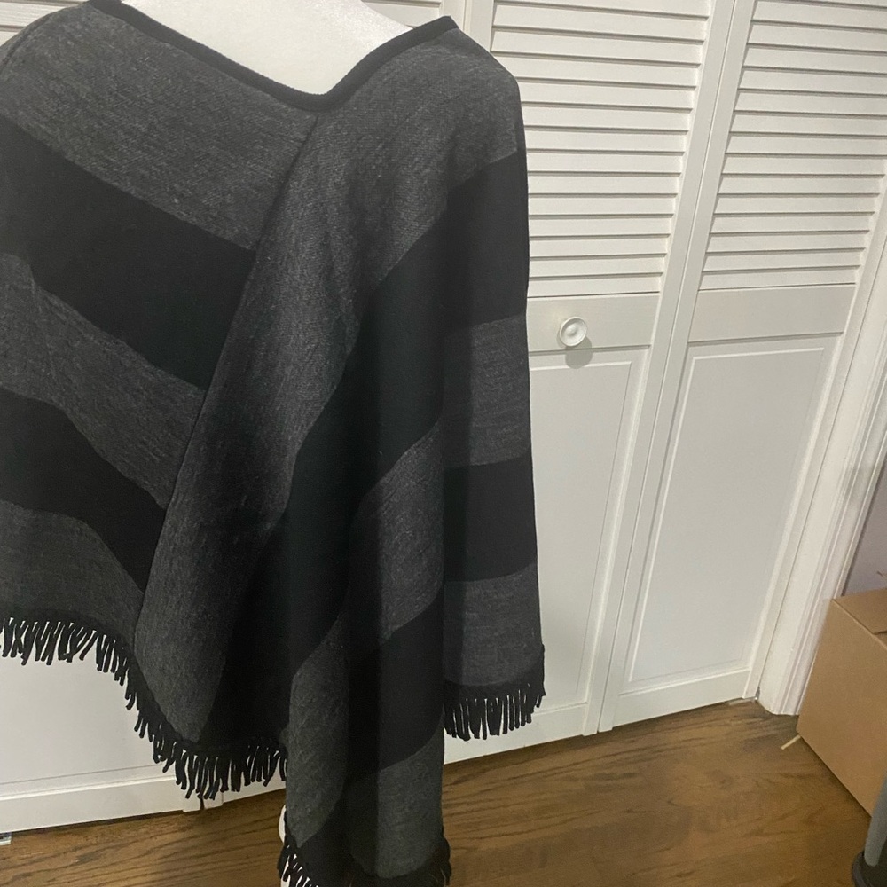 Nina Leonard Black Knit Garment L